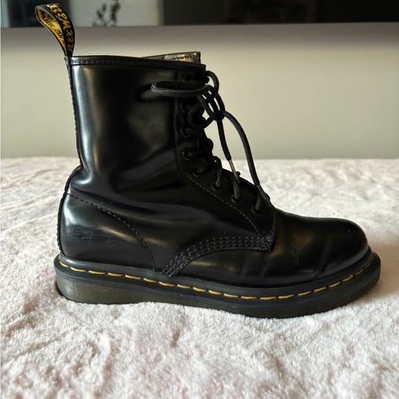 Dr Martens Smooth Black Lace Up Boots Size 7 - Picture 11 of 16